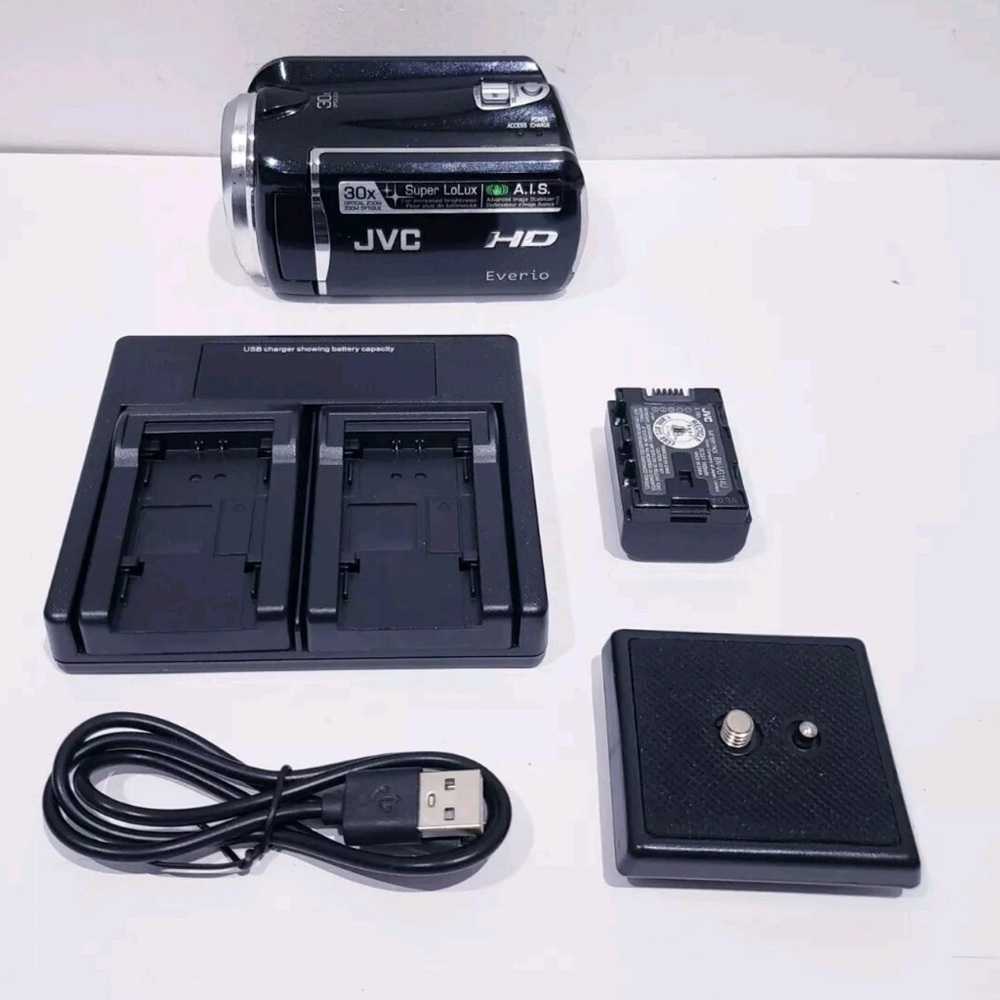 JVC Everio GZ-HD620BU Hard Drive Camcorder - WORKS